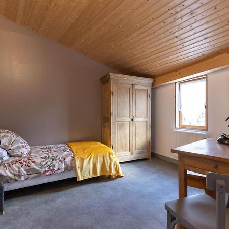 Bed and Breakfast Chambre D'Hote De La Petite Toscane D'Auvergne Isserteaux Zewnętrze zdjęcie