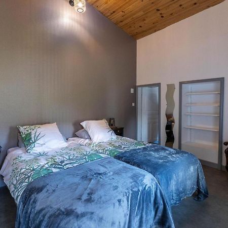 Bed and Breakfast Chambre D'Hote De La Petite Toscane D'Auvergne Isserteaux Zewnętrze zdjęcie